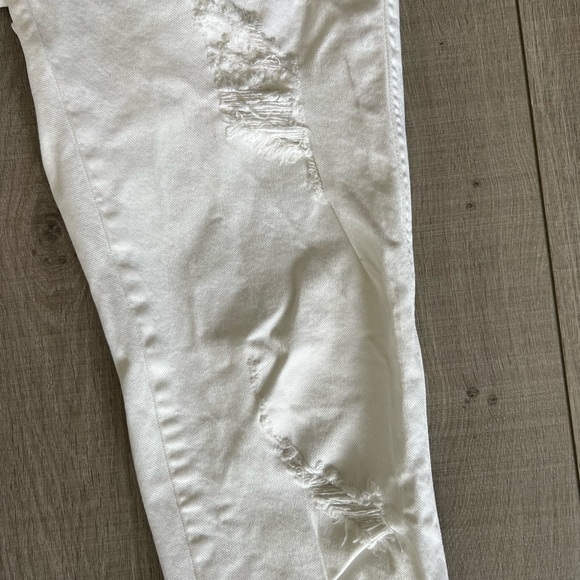 Dolce & Gabbana Distressed Denim - Picture 6 of 12